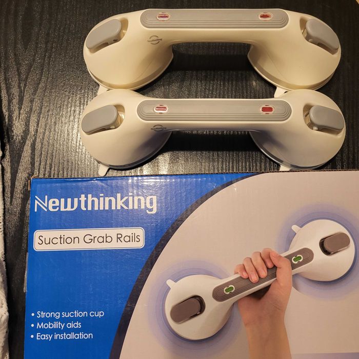 Uchwyt prysznicowy z przyssawką 2szt