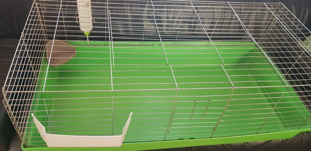Duża klatka dla królika z wyposażeniem