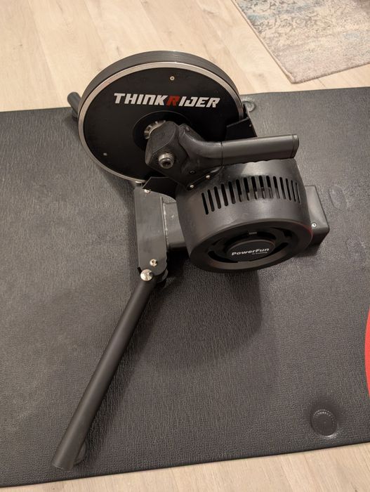 Trenażer rowerowy ThinkRider X7 Pro