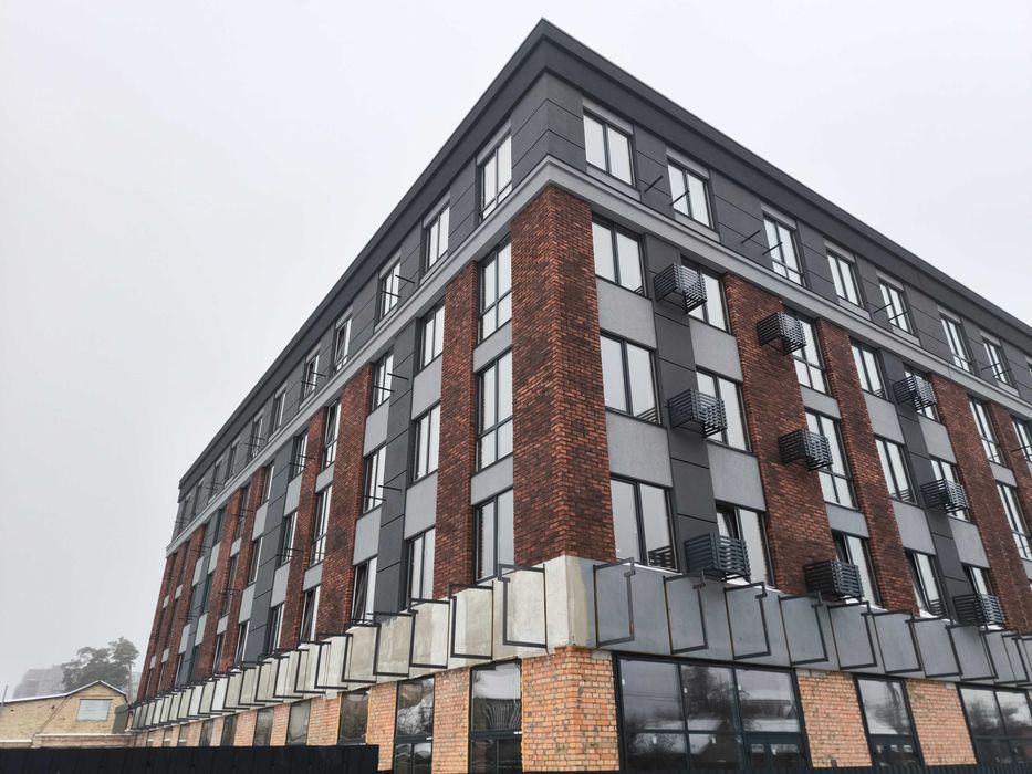 Повноцінна 1к в зданому клубному ЖК. Центр! Цегла. Газ. Єоселя