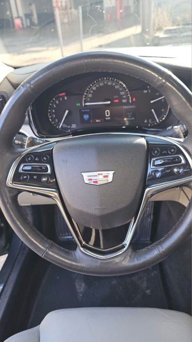 Продам Cadilac CTS 2.0Турбо. Бензин