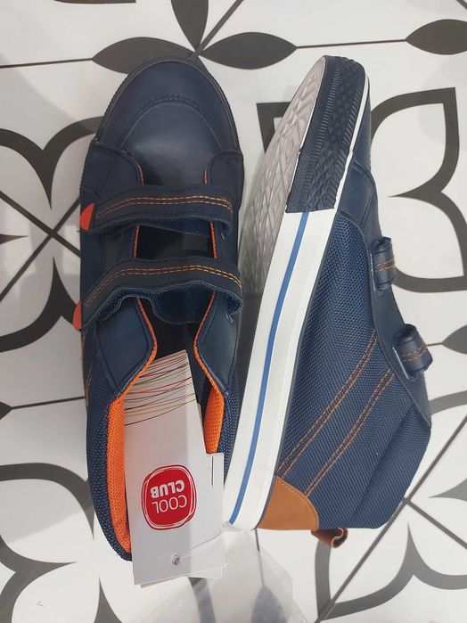 Buty trampki rozm 38 nowe z metką