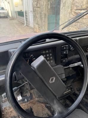 Renault 4 vendo ou troco