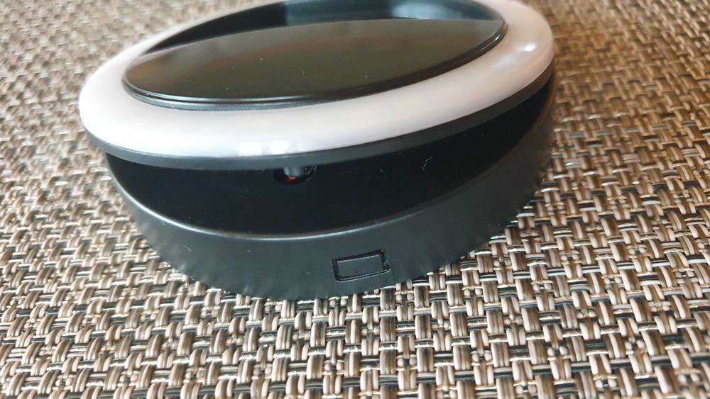 Przenośna lampka pierścieniowa LED