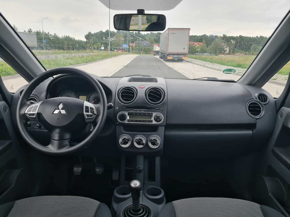 Mitsubishi colt lift 1.3 benzyna klima multifunkcja tempomat