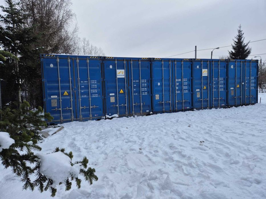 Magazyny kontenerowe samoobsługowe self storage schowek Warszawa Targó