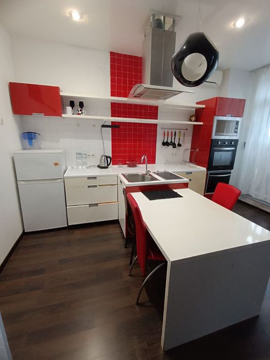 Сдам 1ую квартиру Таирова.Новострой.Этаж 2.Гардеробная