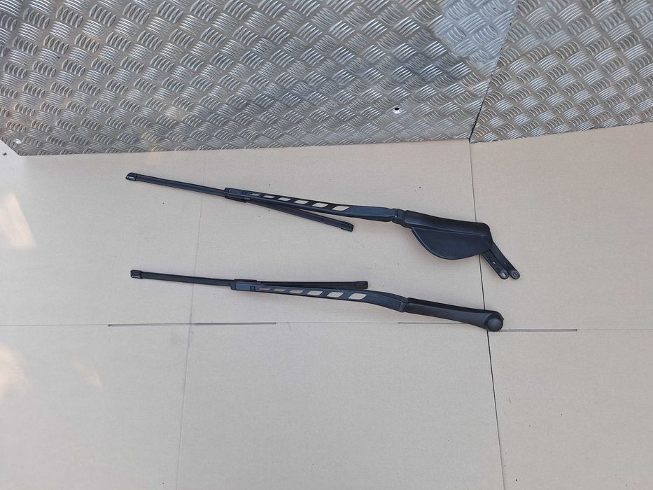 BMW E60 E61 Ramiona Ramię Wycieraczek Wycieraczki Seria 5 Komplet