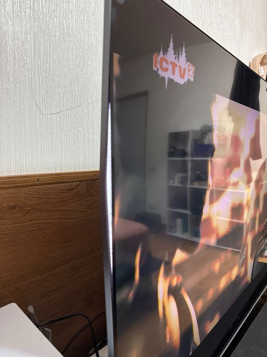 Телквізор TCL 50C805