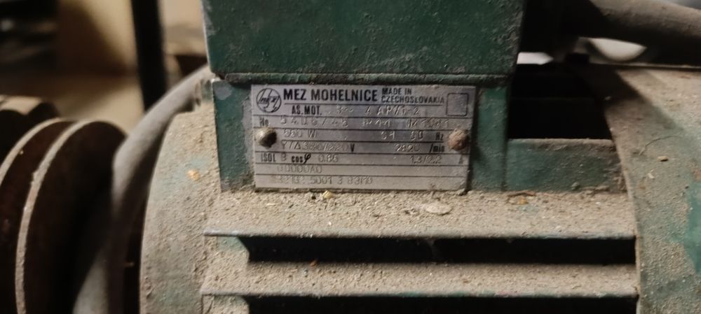 Silnik 3Fazowy z przystawka