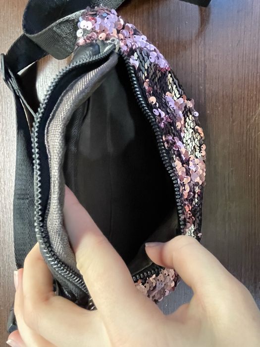 продаю сумку бананку