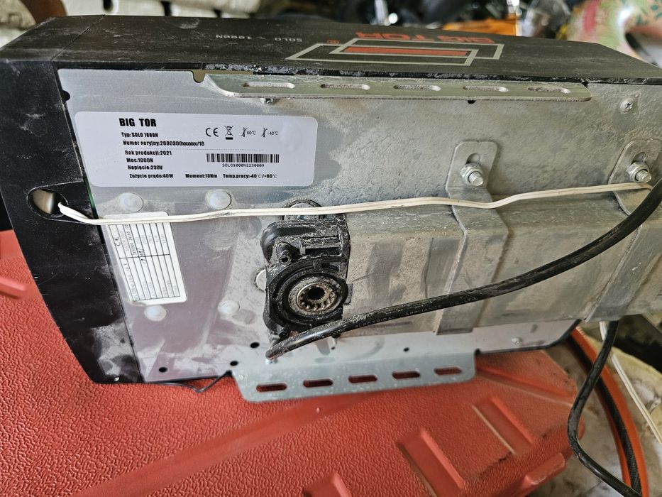 Kompletny napęd do bramy