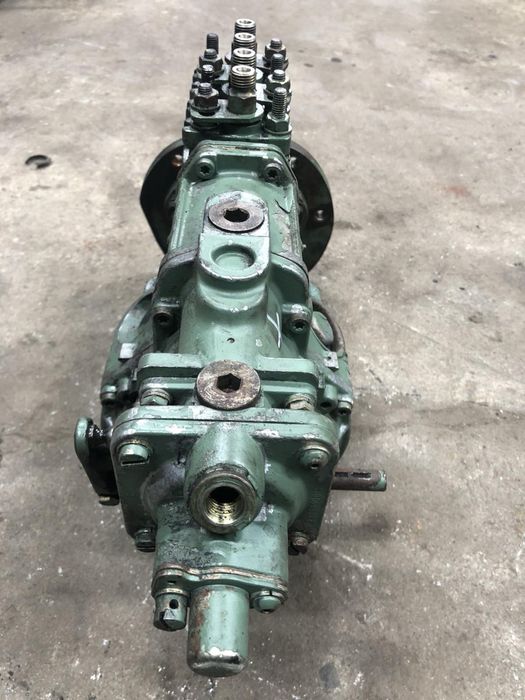 Паливний насос ТНВД ПНВТ Mercedes OM364A Мерседес Рекс