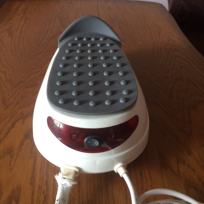 Паровий утюг Saturn ST 1119