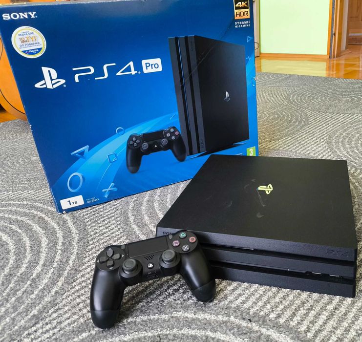 Sprzedam konsole PS4 Pro