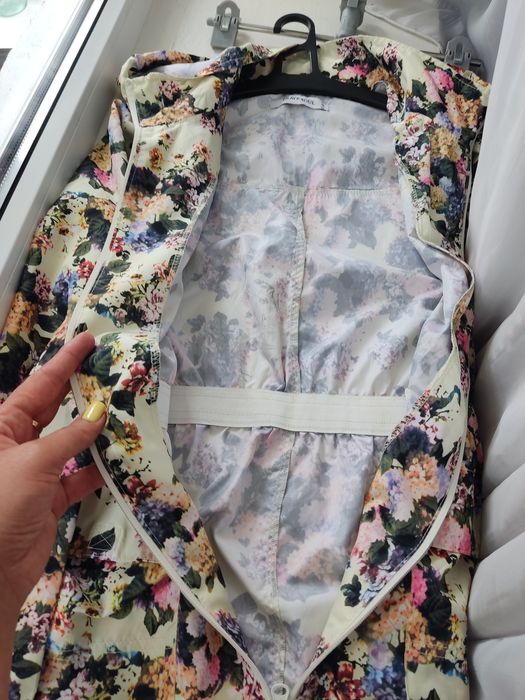 Вітровка плащ дощовик. Розмір S,,M