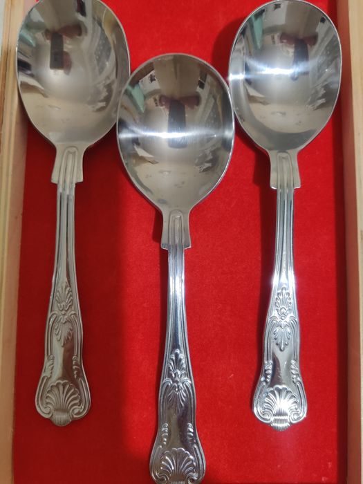 Ложки бульенные новые