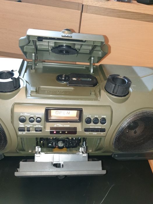 JVC rv b90 boombox kaboom