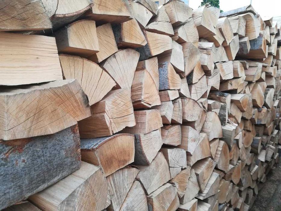 Drewno kominkowe opałowe buk dąb grab brzoza sosna  uczciwe solidne m3