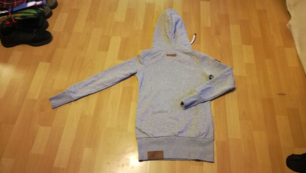 Damska bluza NAKETANO r.XS jasnoszara stan bardzo dobry