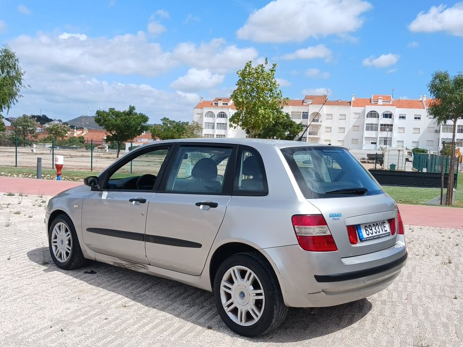 Oportunidade fiat stilo 1.2 gasolina caixa 6 velocidades