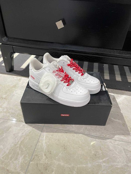 nk Air Force 1 Low Supreme Biały 45
