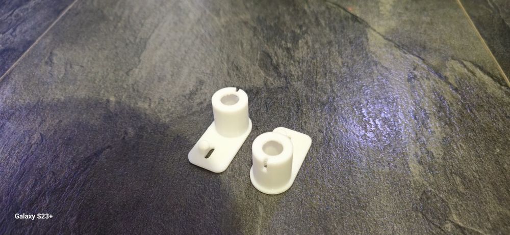 Zawias zamrazalnika Dometuc Electrolux komplet