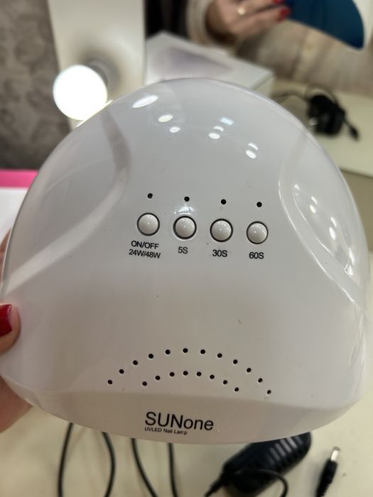 Лампа для манікюру