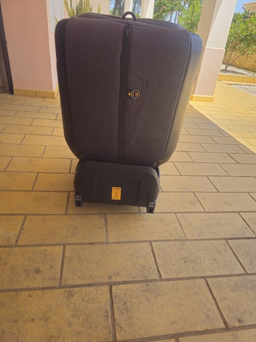 Cadeira Auto Rotativa 360° Carbebé Piona (Grupo 0+/1/2/3) com ISOFIX – Portimão