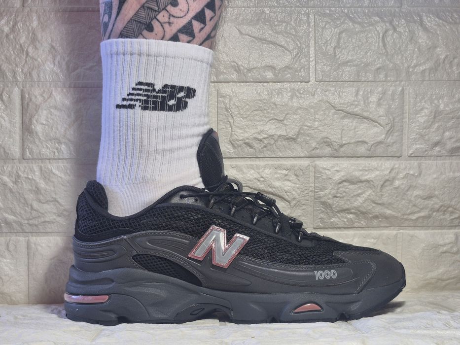 New Balance 1000 "Black/Red" | 44 EU (28 см) | Оригінал