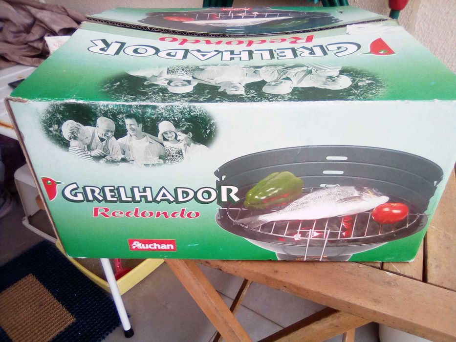 Churrasqueira portátil de campismo