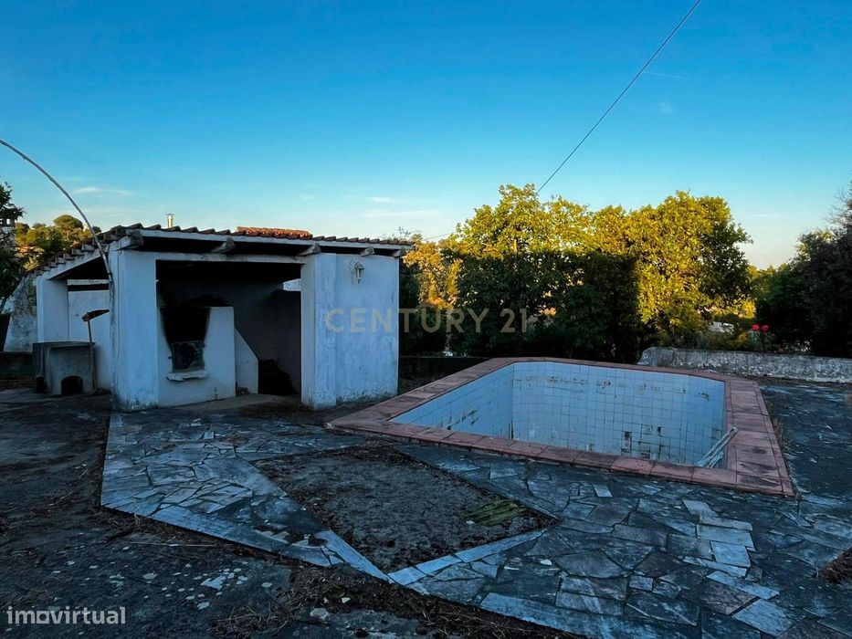 Casa para Recuperar em Mouriscas, Abrantes