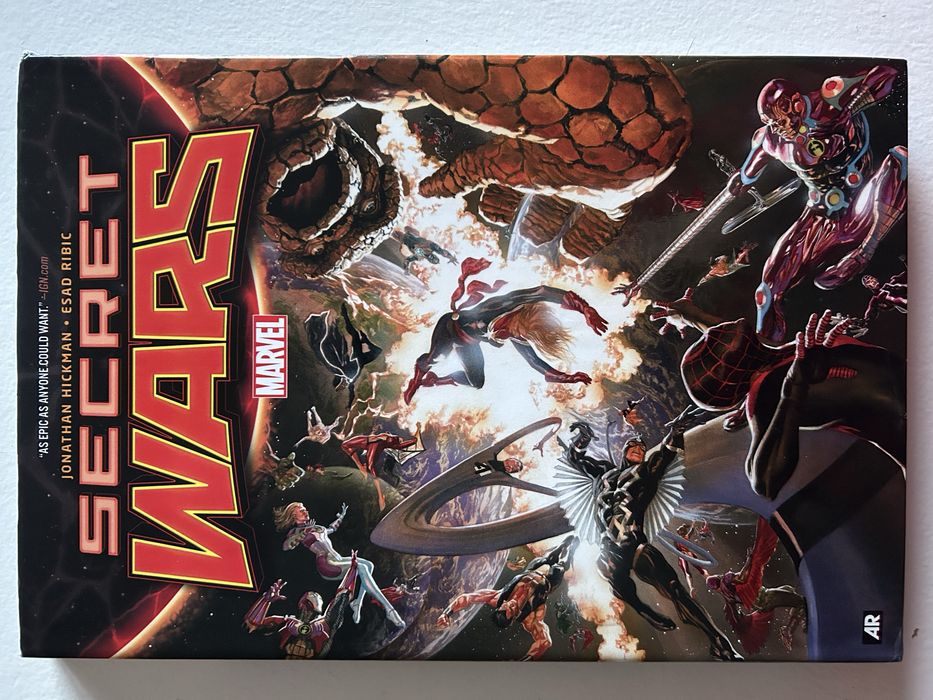 Secret Wars (Jonathan Hickman & Esad Ribic) - Marvel (EN)