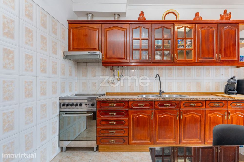 Apartamento T3 na Torre da Marinha, Seixal