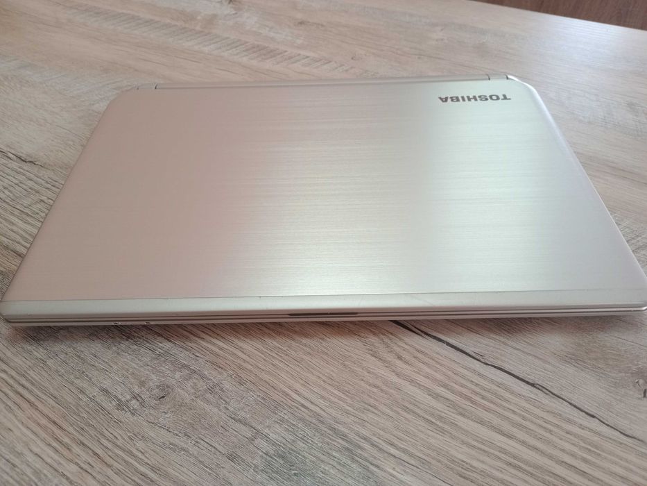 Ноутбук Toshiba Sattelite E45T INTEL CORE i5-4210U Full HD Тачскрін