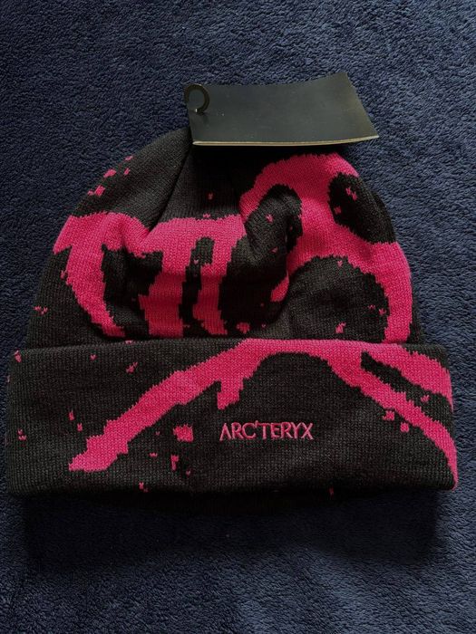 Arcteryx czapka fioletowa