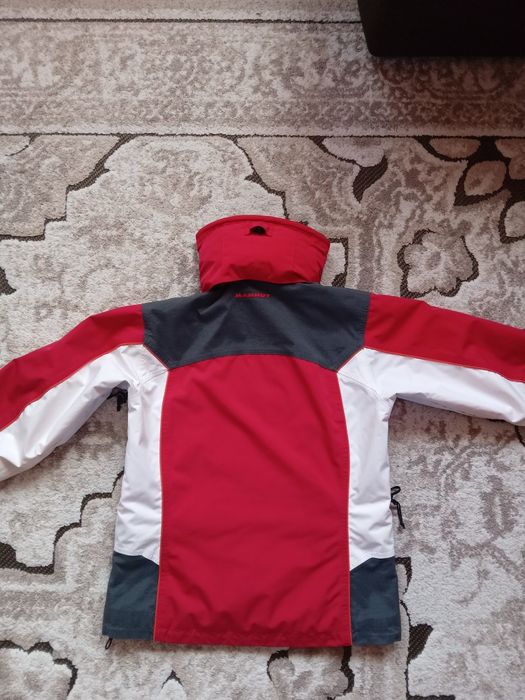 Куртка демісезонна Mammut Dry-tech