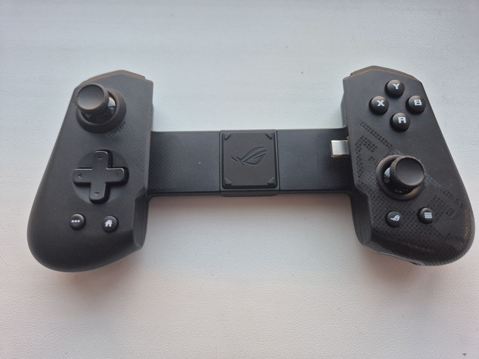 Геймпад ASUS ROG Tessen Mobile Controller, Б/В, використовувася раз, стан нового, ідеального