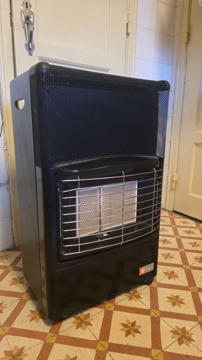 Aquecedor a Gás Galp com botija vazia