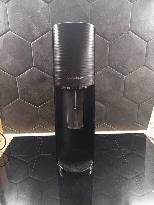 Saturator SodaStream Terra + 5 nabojów Quick Connect + 5 butelek (Zestaw)