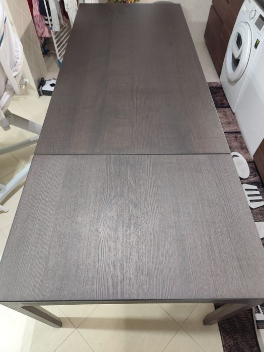 Mesa extensível IKEA EKEDALEN castanho escuro, 180x90 fechada/240x90