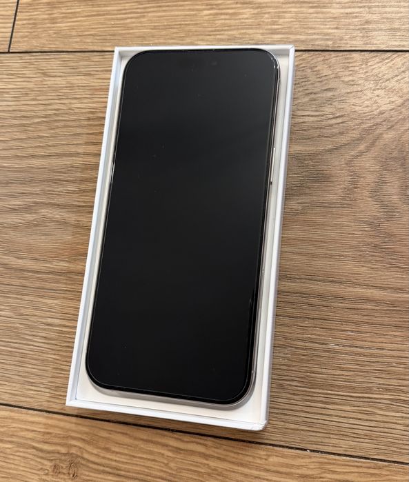 Iphone 16 Pro Max 256 GB White