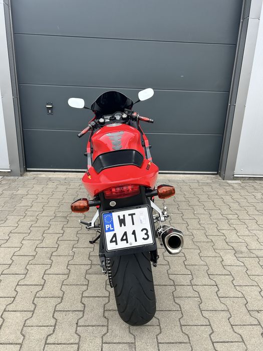 Honda cbr f4i sport
