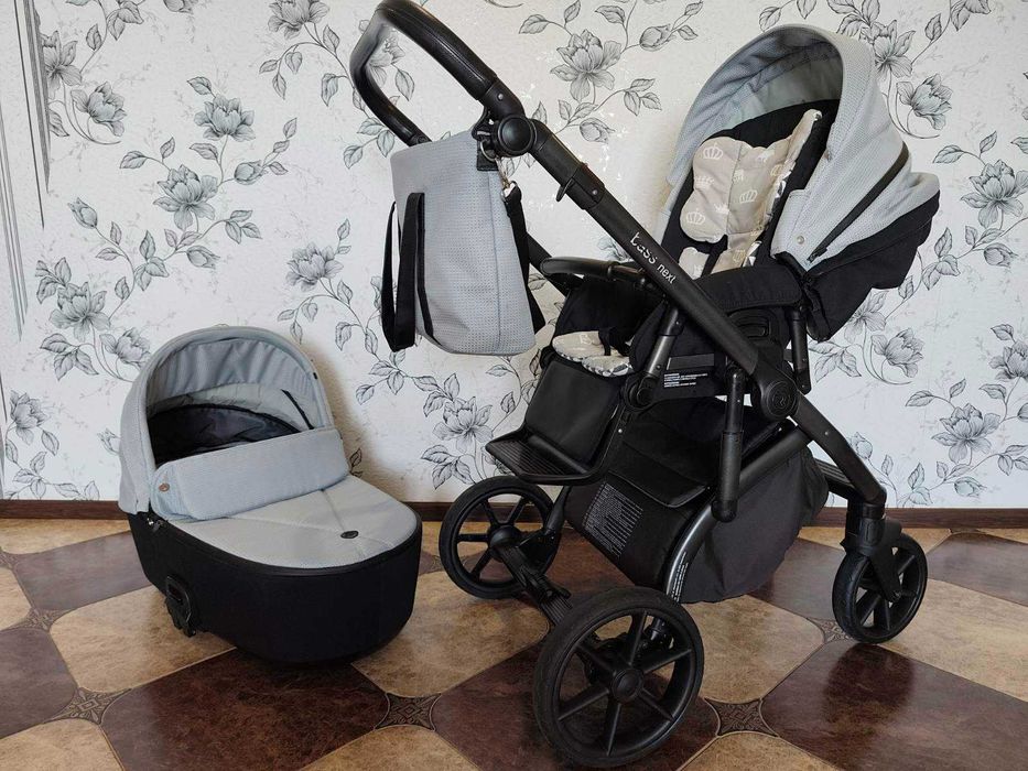 Коляска Roan Bass Next універсальна 2 в 1