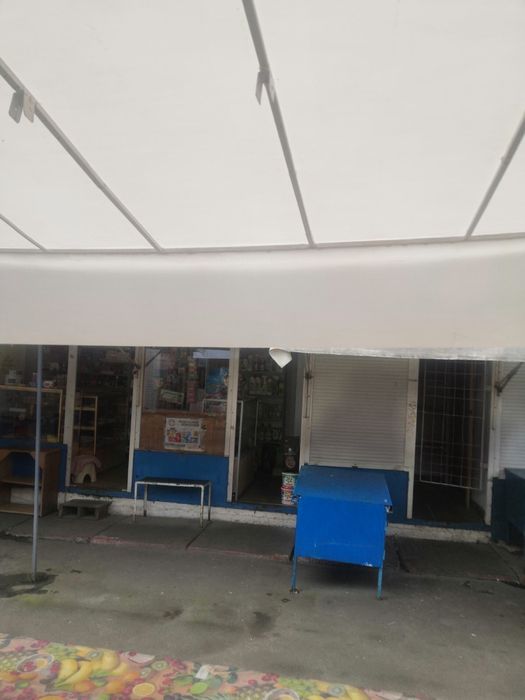 Продам баннер, б/у, (как новый) 85грн/м.кв.