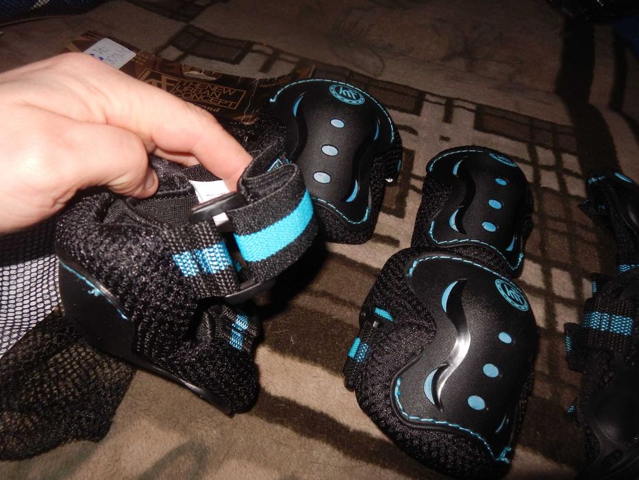 Wyprzedaż->Ochraniacze dla dzieci rolki/rower/WROTKI zestaw KRF rozm S