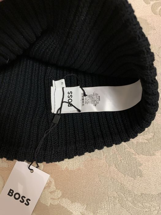 Шапка вовняна Boss