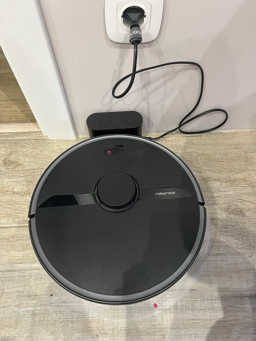 Робот - пилосос Roborock