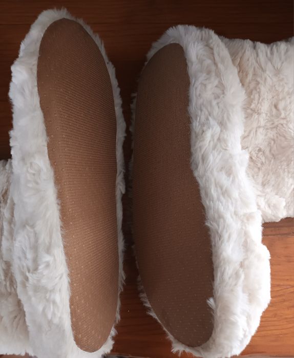 Pantufas brancas