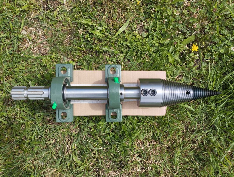 Łuparka świdrowa WOM/ świder do drewna do ciągnika / 80mm